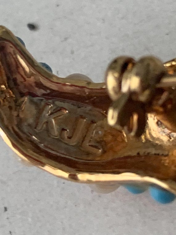 Kenneth Jay Lane Starfish Brooch - image 3