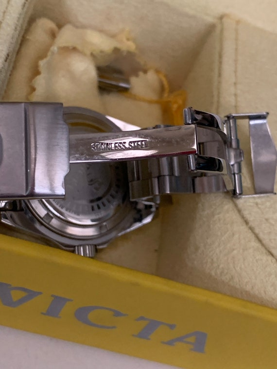 Vintage Invicta Speedway Ltd Edition Watch - image 4