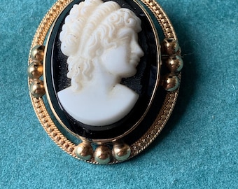 Vintage White Cameo on Black Brooch and Pendant