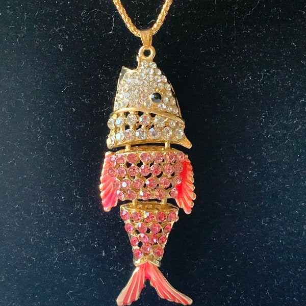 Betsey Johnson Moveable Pink Rhinestone Fish Pendant Necklace’s