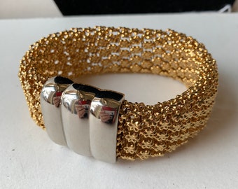 Flexible Vintage Goldtone Flower Mesh Bracelet with Magnetic Close