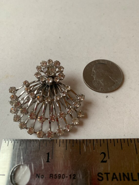 Vintage Silvertone and Rhinestone Fan Brooch or P… - image 4