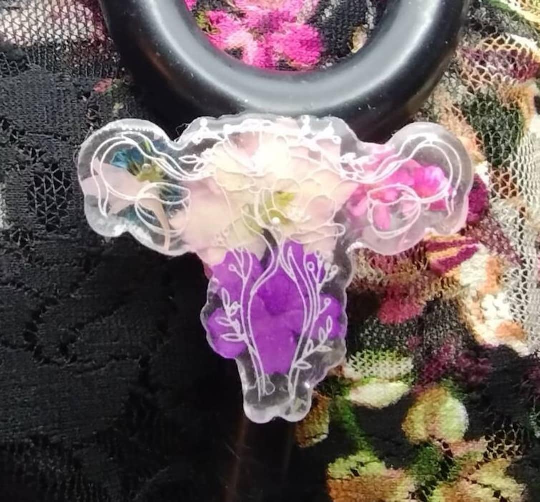 Uterus Real Pressed Dried Flowers With Free Flower Stethoscope Tag ...
