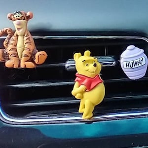 Car  Air Freshener Vent Clips,   set Car Accessories for  Car Interior Decor, Air Vent Flower