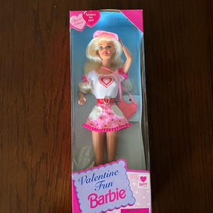 Valentine Fun Barbie NRFB