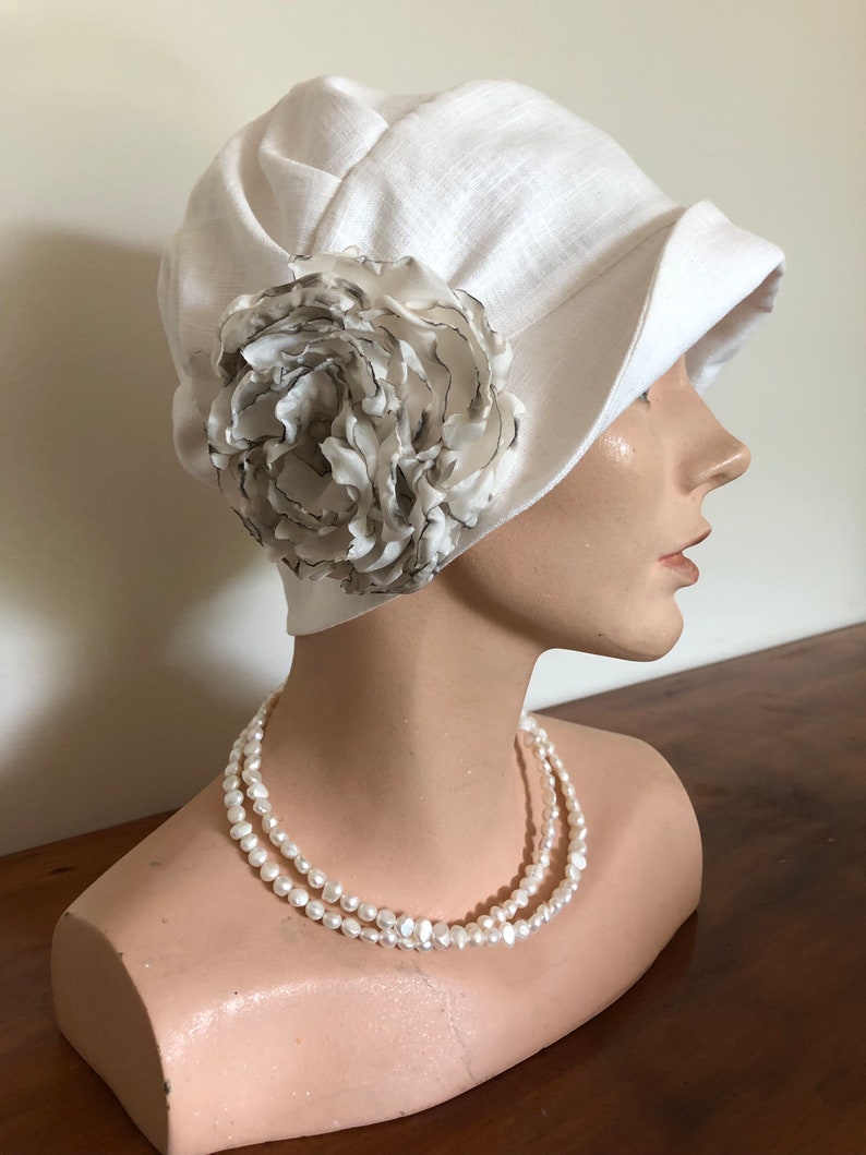 1920s inspired vintage look , 100 percent creamy white linen cloche hat image 1