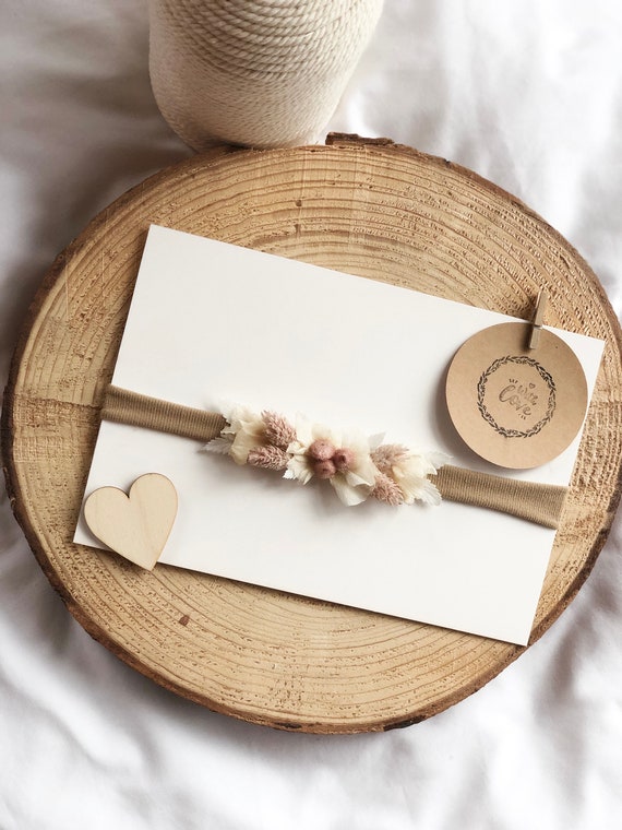 Neugeborenen Haarband mit Trockenblumen creme & rosa l Babyfotografie l  Haarkranz Taufe l elastisches Babyhaarband l Stirnband Baby Taufe