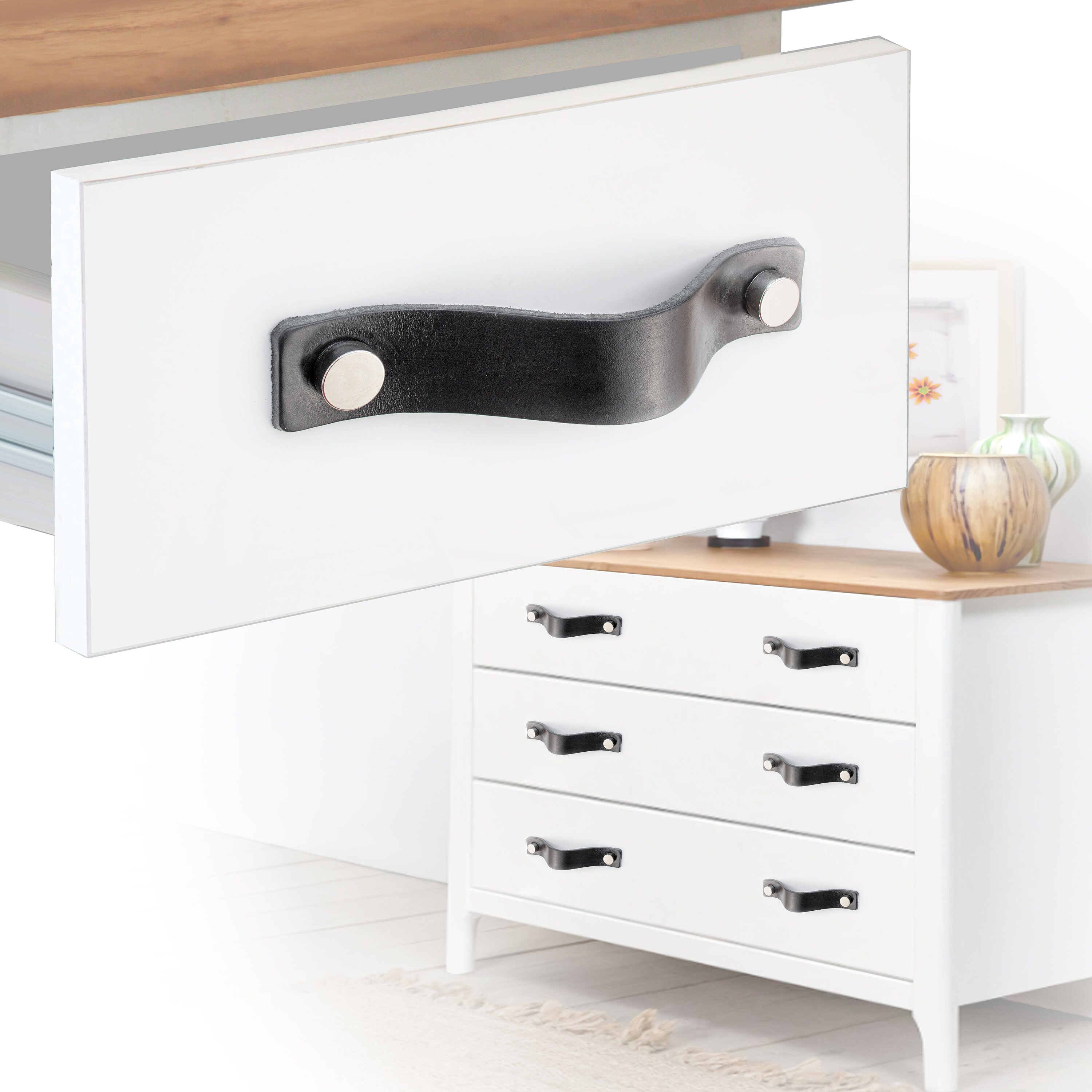 Leather HANDLES (10 pcs.). Ideal for drawers and doors. Easy assembly. All inclusive. Leather drawer handles.