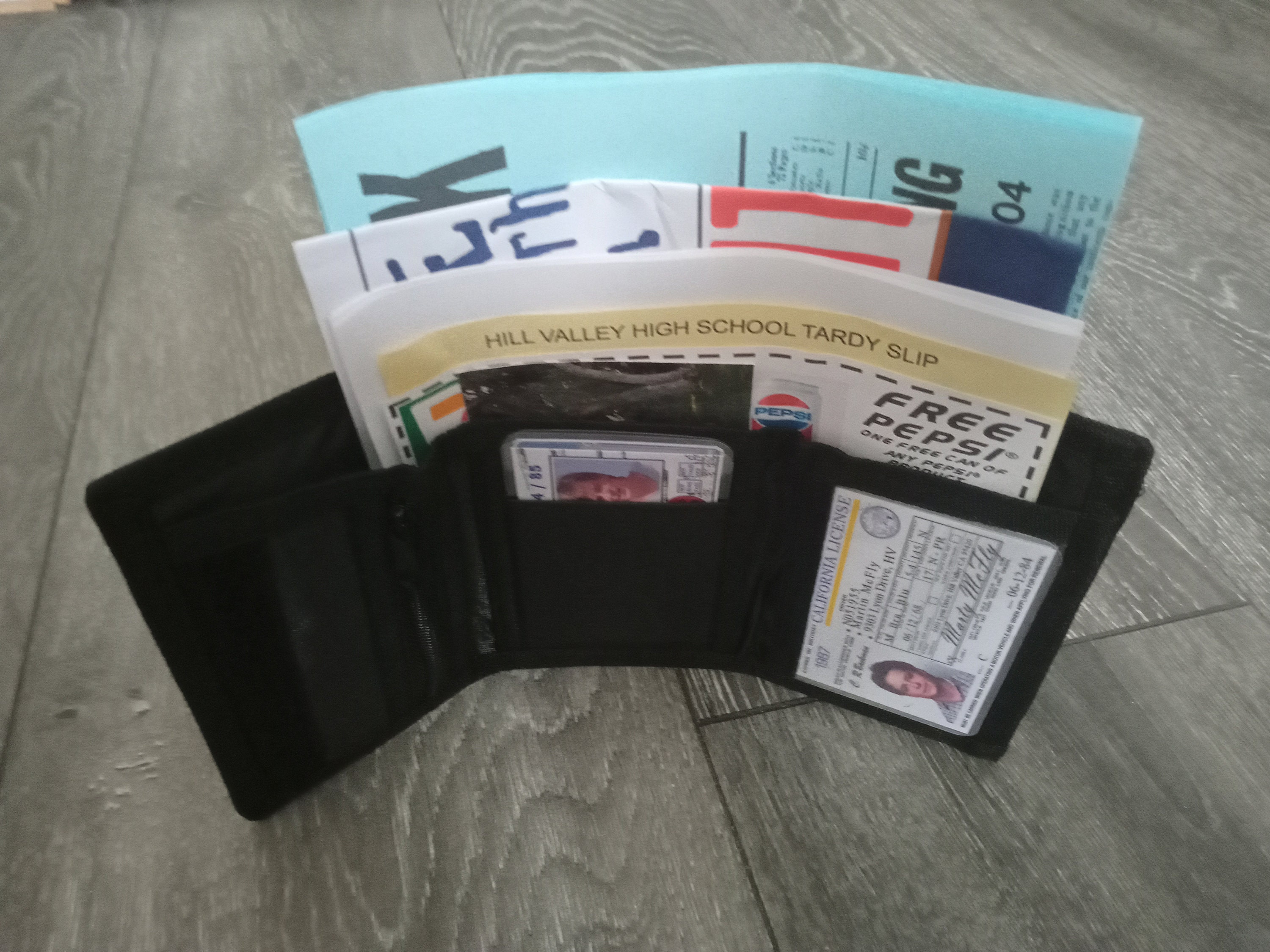 新品 バック・トゥ・ザ・フューチャー プロップレプリカ マーティ