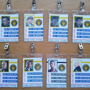 Officier de patrouille de la force principale MFP Mad Max - Ensemble de badges pour carte d'identité avec photo d'identité à clipser Collection d'accessoires Cosplay