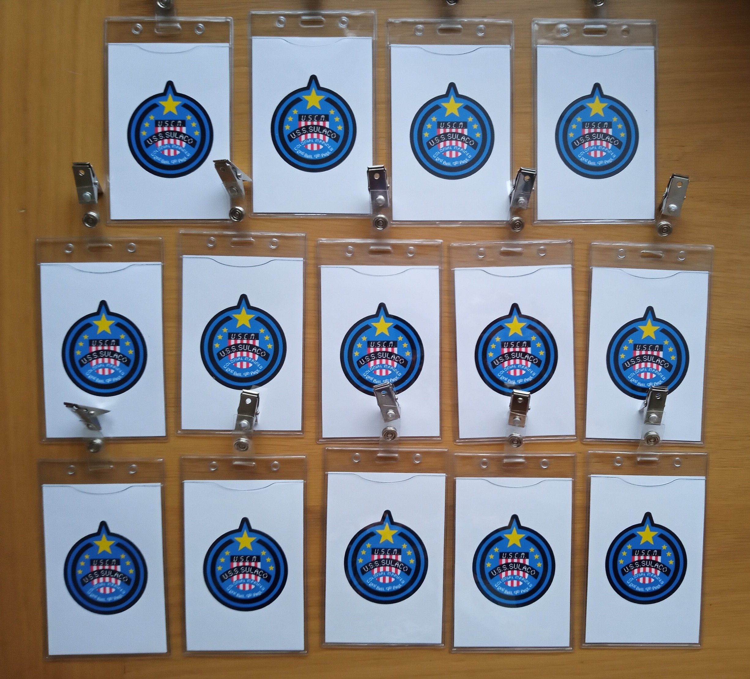 Aliens Colonial Marines - Clip-on ID Photo Pass Badge Set Prop ...