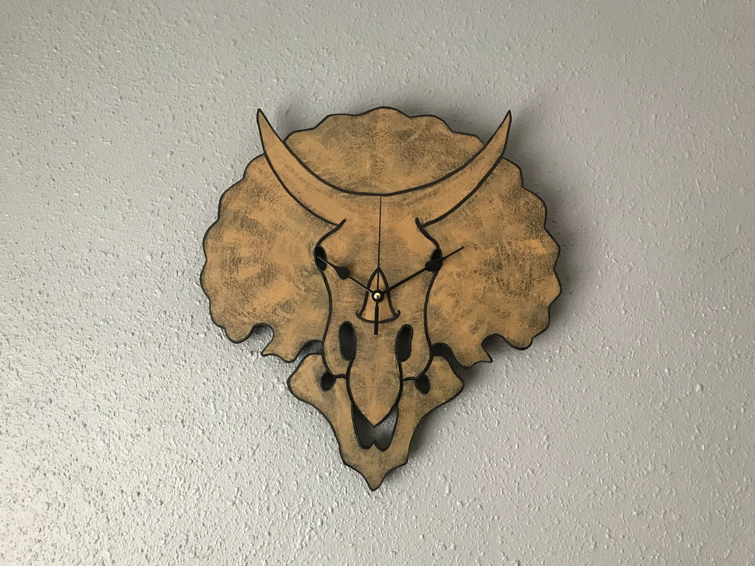 Horloge Tricératops