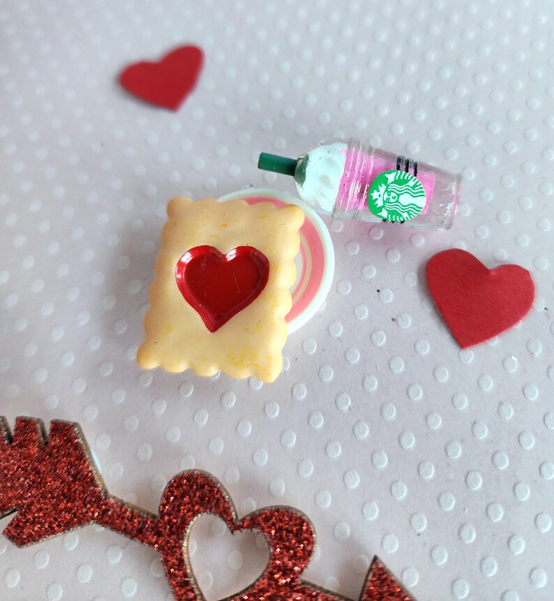 Maileg Sized Play Food...Heart Poptart or Cupcake and drink Valentines Miniature Dollhouse . Tiny mouse Valentine clothes food image 5