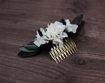 Pettine per capelli floreale fatto a mano con piume e fiori stabilizzati
