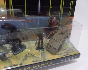新品未開封品　ALIENS TRANSFORMING ACTION SET Alien Xenomorph Warrior Action Figure Set - Toys Collection