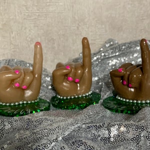 Pretty Girl Statue/Trinket tray/jewelry holder/jewelry stand
