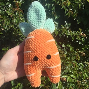 carrot boi crochet plush pattern