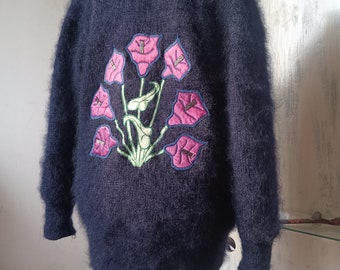 Cardigan vintage années 80 incroyablement chaud en laine et mohair appliques brodées de fleurs bleu marine - taille M (mais convient à L).