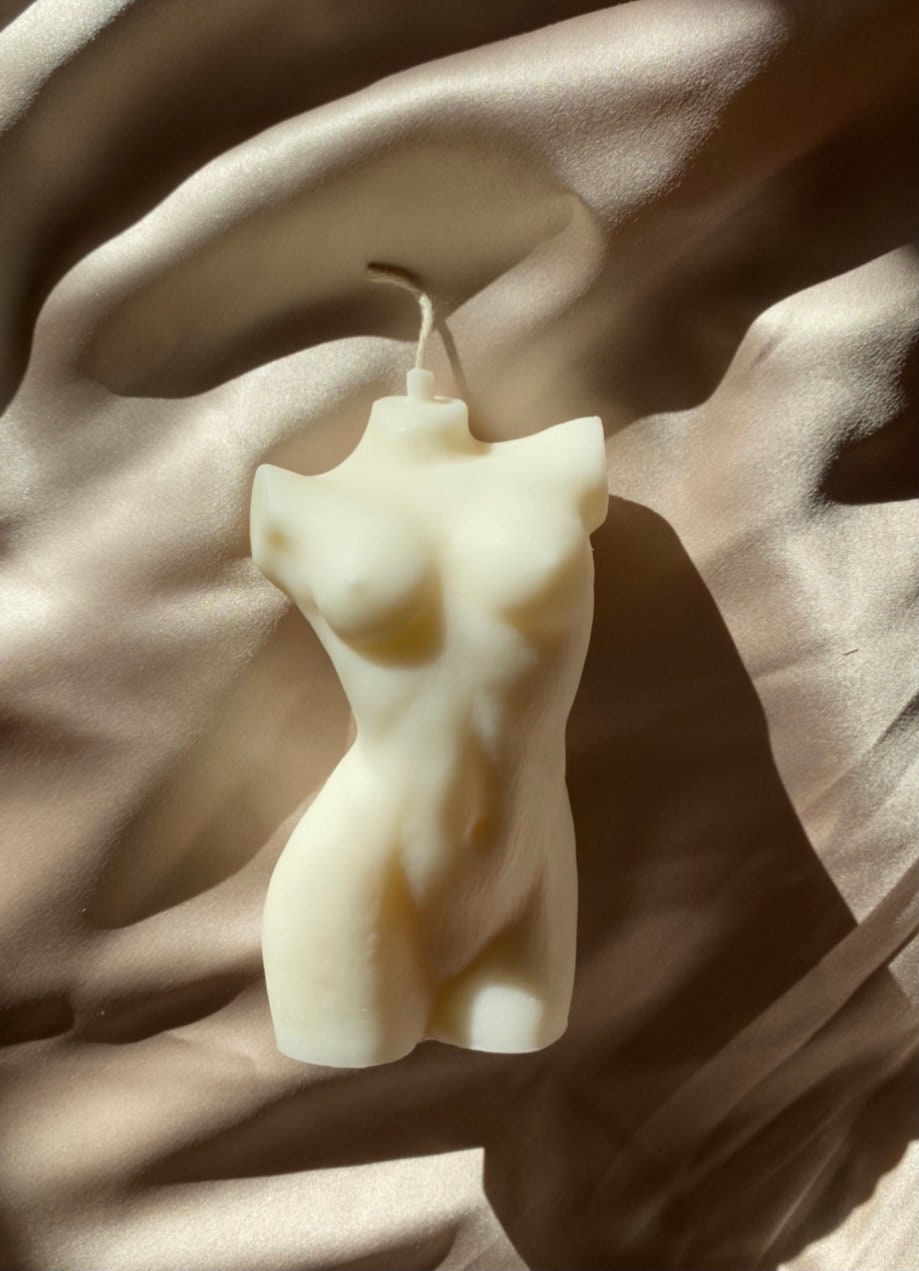 Bougie Artisanale en Forme de Buste Feminin à La Cire Végétale Soja