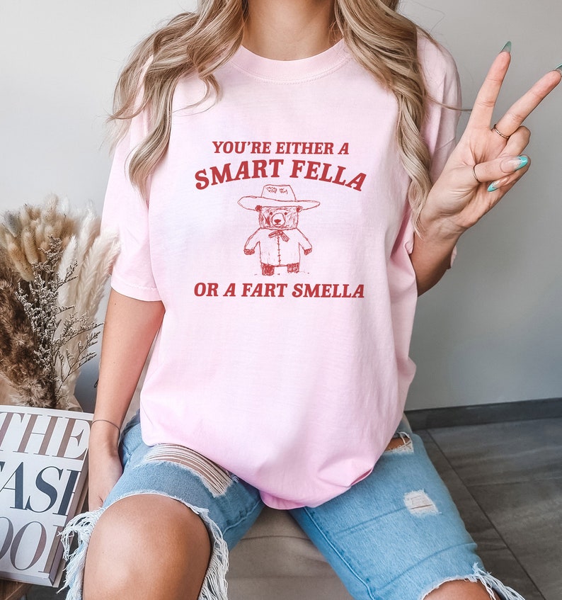 Are You A Smart Fella Or Fart Smella Retro Cartoon T Shirt, Weird T Shirt, Meme T Shirt, Trash Panda T Shirt, Unisex zdjęcie 7