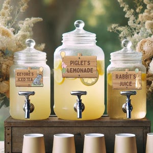 Afdrukbaar Winnie de Pooh-feestdranketiket, aangepast honderd hectare houten feestdranketiket, dranketiketten voor babyshower of verjaardagsdecoratie