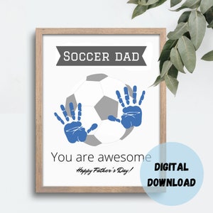 Huellas de manos de papá de fútbol, regalo de papá de hijo, huella de mano deportiva, tarjeta imprimible del día del padre, regalo de niños, huella de mano de bebé, artesanía de memoria