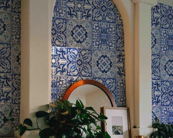 Vintage Blue & White Tile Wallpaper, Portuguese Azulejo Peel and Stick Mural, Mediterranean Pattern Wall DecorEuropean Tile Design 67