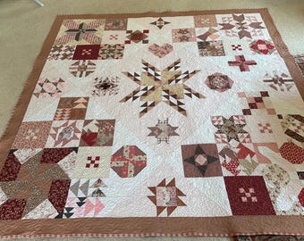 Moda Blockheads 6 - Full-size Quilt in Mocha Mousse