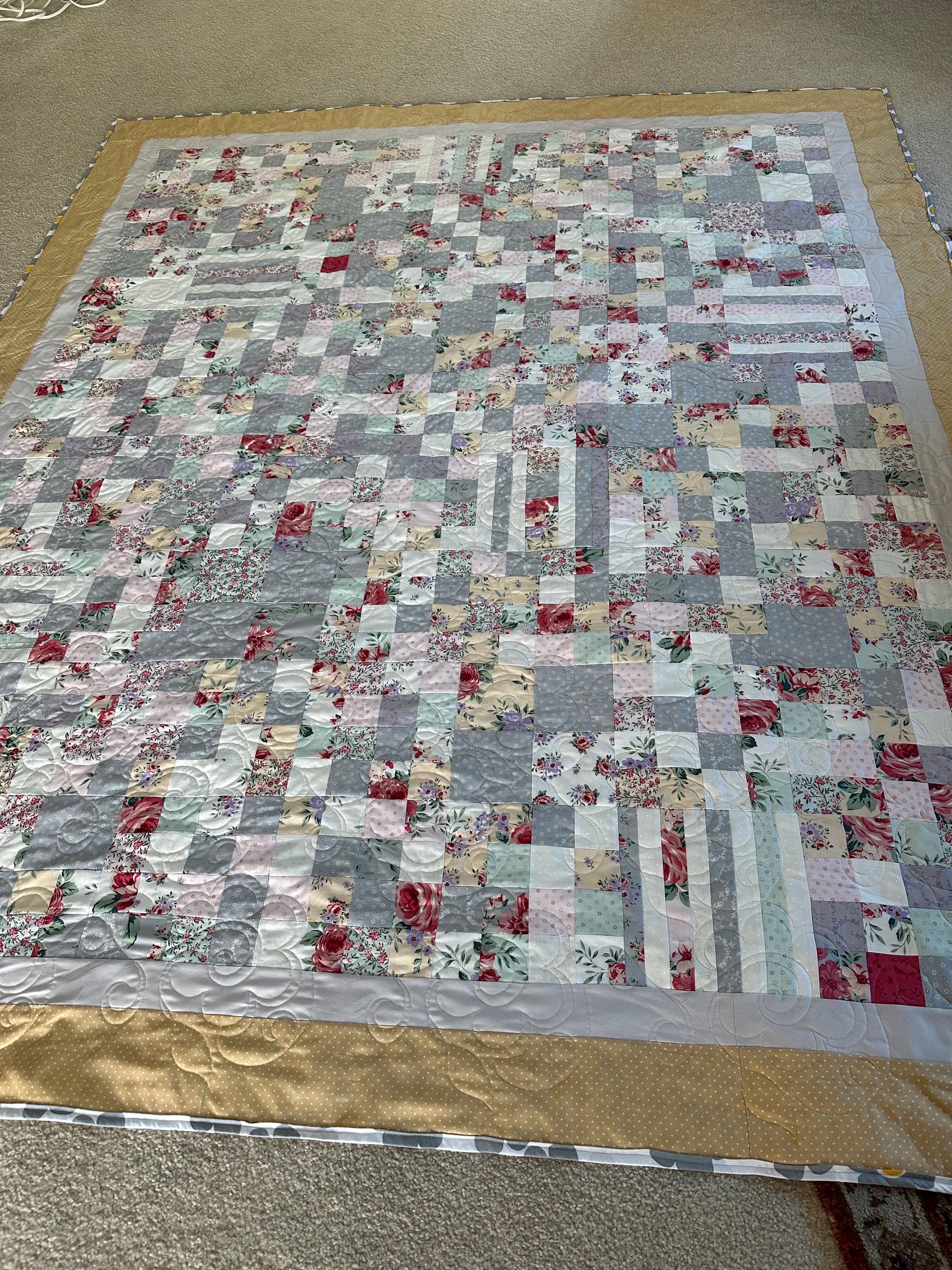 Scrappy Pastel Floral Quilt - Etsy
