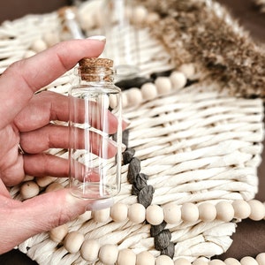 Bottle With Tag Mini Small Jar Wedding Favour Miniature Bottle Mini Jar Glass Vial Tiny Bottles Cork