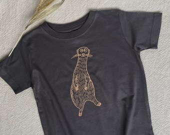 Erdmännchen Shirt für Baby, Geschenk für Kindergeburtstag mit Namen personalisierbar