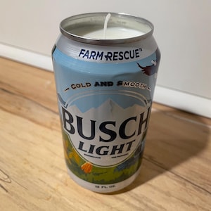 Busch Light Farmer handgemaakte sojakaars met aangepaste geur