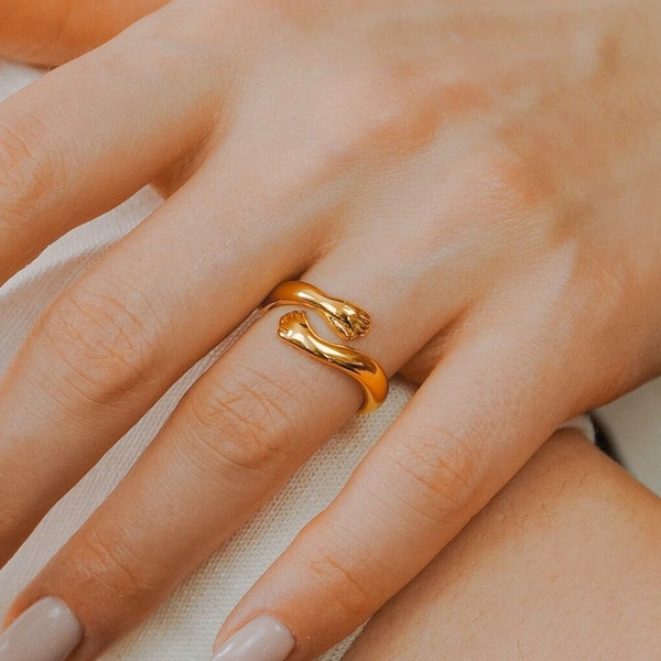 18k Gold Hug Couple Love Ring, Hugging Hands Gold Hug Ring, Friendship Engraved Ring, Love Ring Set, WATERPROOF Hugging Ring