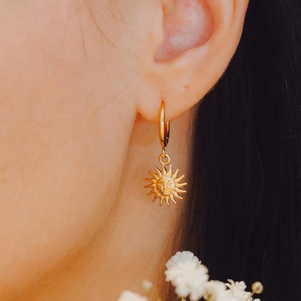 18K Gold Sun Drop Hoop Earrings, Sun Face Hoop Earrings, Celestial Huggie Hoops, Bohemian Earrings, Minimal Dangle Drop, Gift For Her