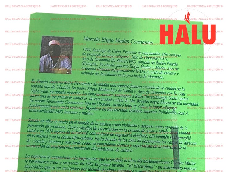 Może przedstawiać: Zielono-biała karta informacyjna ze zdjęciem mężczyzny w białej koszuli i czerwonym kapeluszu. Tekst na karcie brzmi "Marcelo Eligio Madan Constanten" i zawiera biografię mężczyzny. Karta zawiera r&oacute;wnież słowo "HALU" w czerwonych literach.