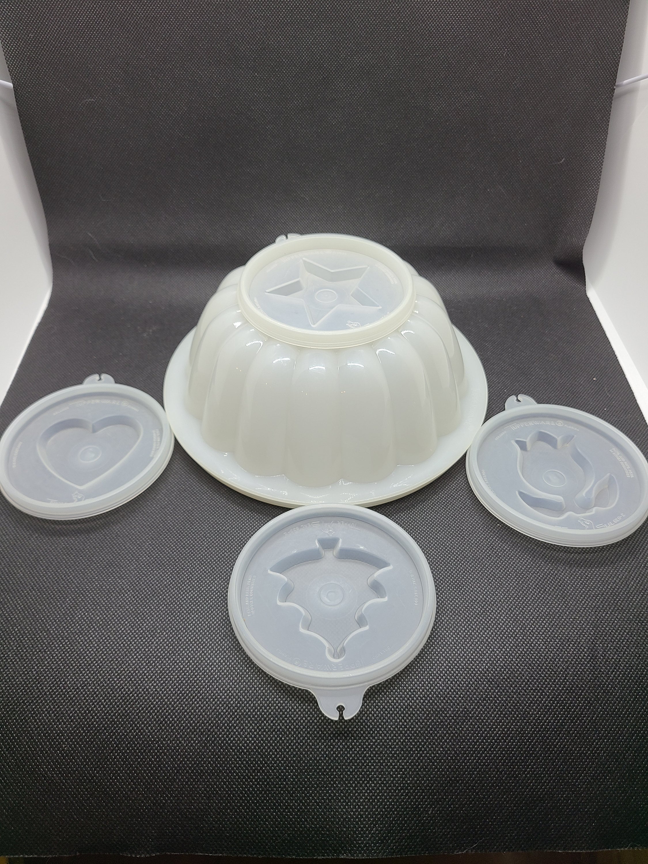 Tupperware Jello Mold for sale 74 ads for used Tupperware Jello Molds