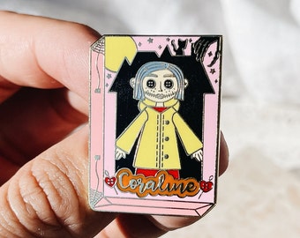 Pin del libro de Coraline
