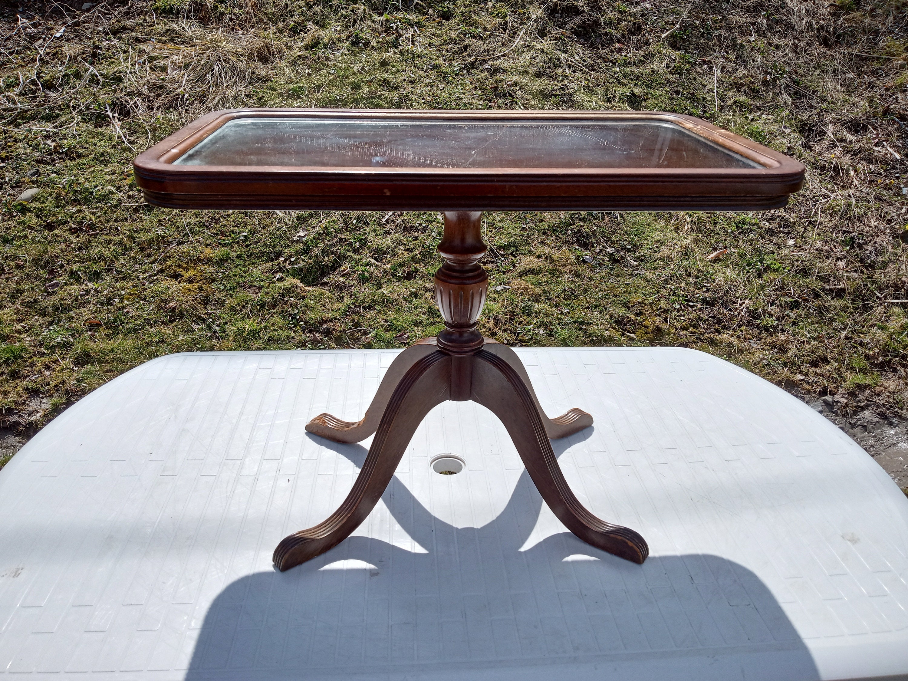 FERGUSON Bros Hoboken Nj Antique Mahogany Wood Style Square