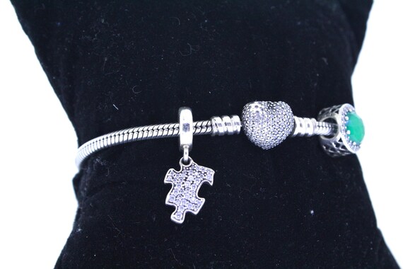 Pandora Heart Clasp Bracelet with 2 Charms