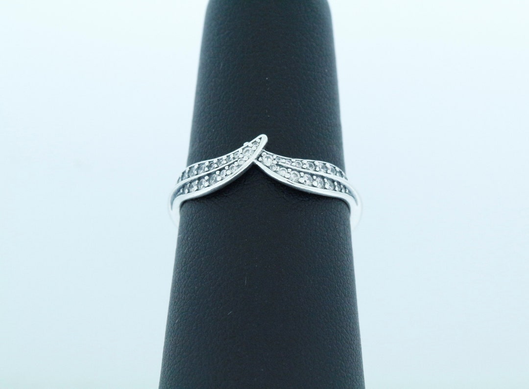 Pandora Sterling Silver Sparkling Leaves Ring