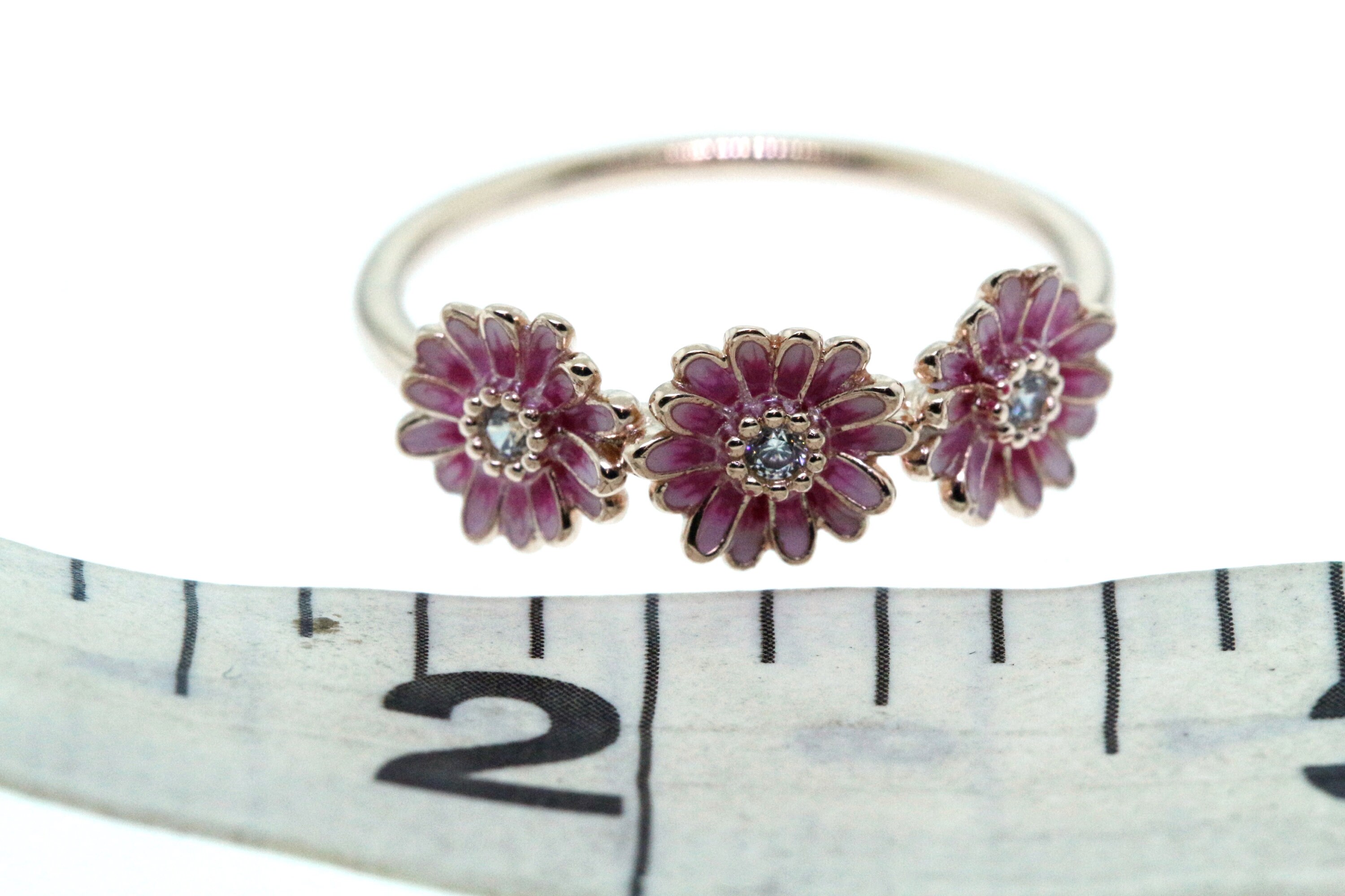 アクセサリー PANDORA Pink Daisy Flower Trio Ring Pink Daisy Flower Trio Ring | Rose gold plated | Pandora US