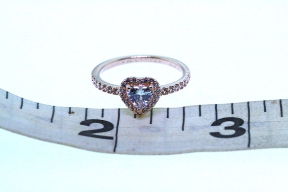 Sparkling Elevated Heart Ring