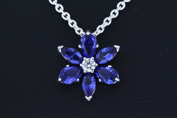 Sparkling herbarium cluster stud - Gem