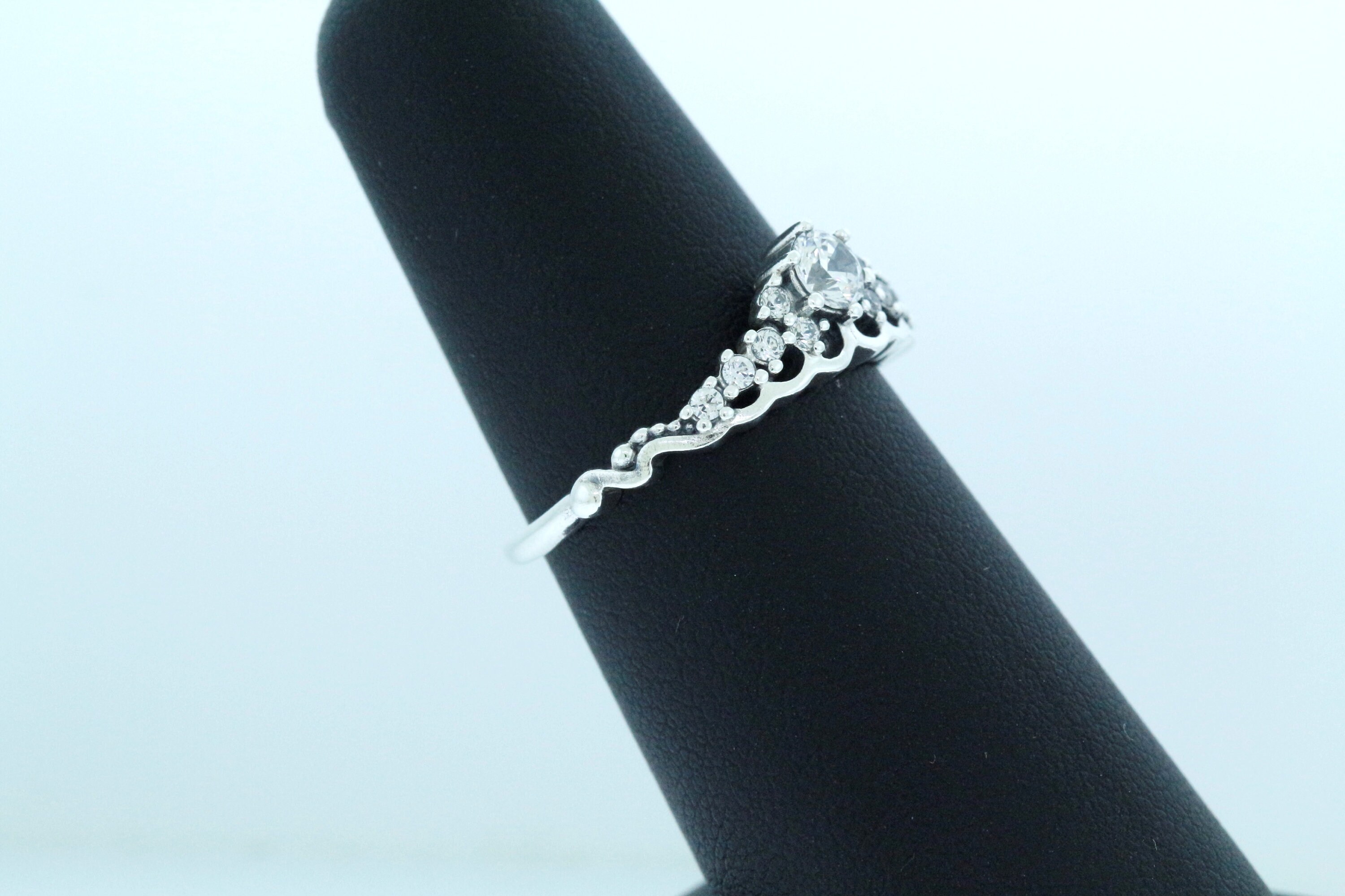 Pandora fairytale 2024 wishbone ring