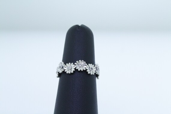 Sparkling daisy flower sale ring