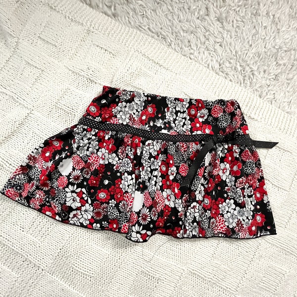 Vintage Y2K Junior Girl’s Mini Skirt Christmas Skirt Amy Byer Large (12-14)