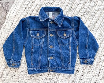 Vintage 80-tals mörktvättad jeansjacka från Sassy Kids Club (storlek small)