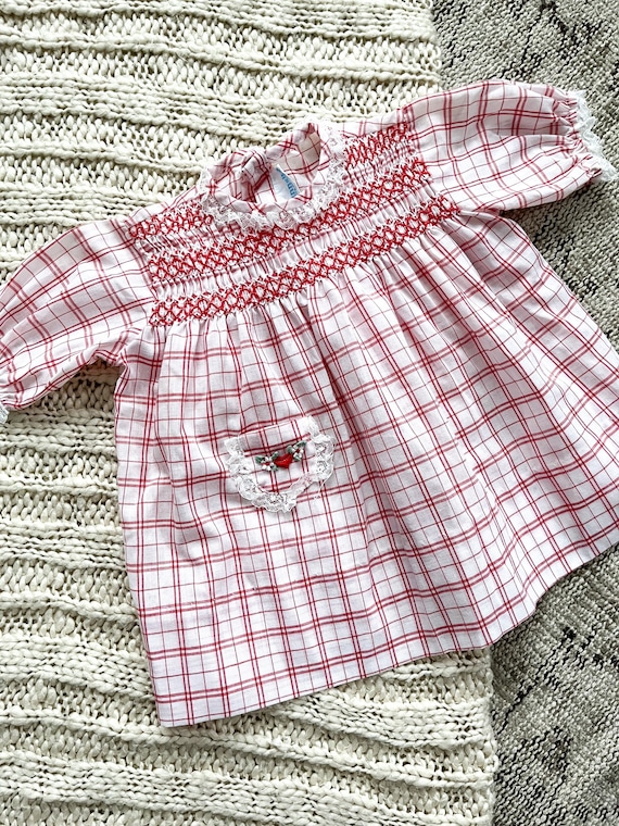 Vintage 1960s Red Plaid Baby’s First Valentines Dr