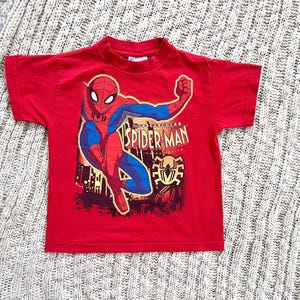 Vintage 2000s Spiderman Graphic Tee by Spectacular Spider-man