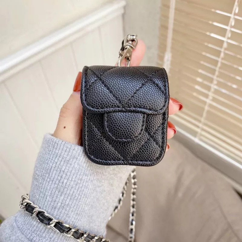 Chanel cream white resin AirPods Pro Case amp Necklace with pearl amp leather chain eBay #32 Chanel cream white resin AirPods Pro Case amp Necklace with pearl amp leather chain eBay